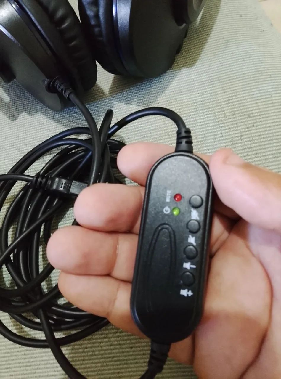 Vendo Headset gamer com fio - Foto 3