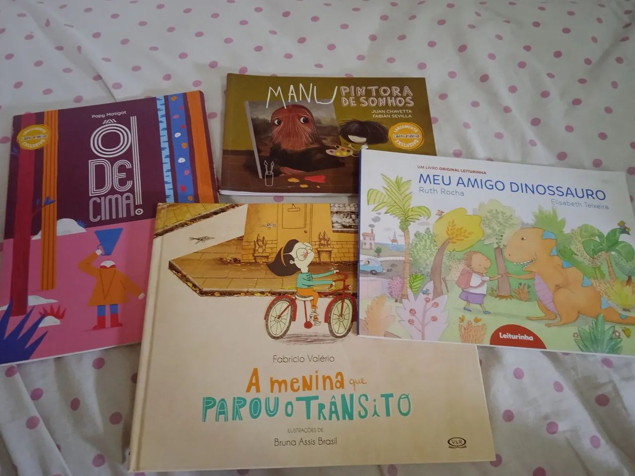 Livros infantis (10,00 cada)