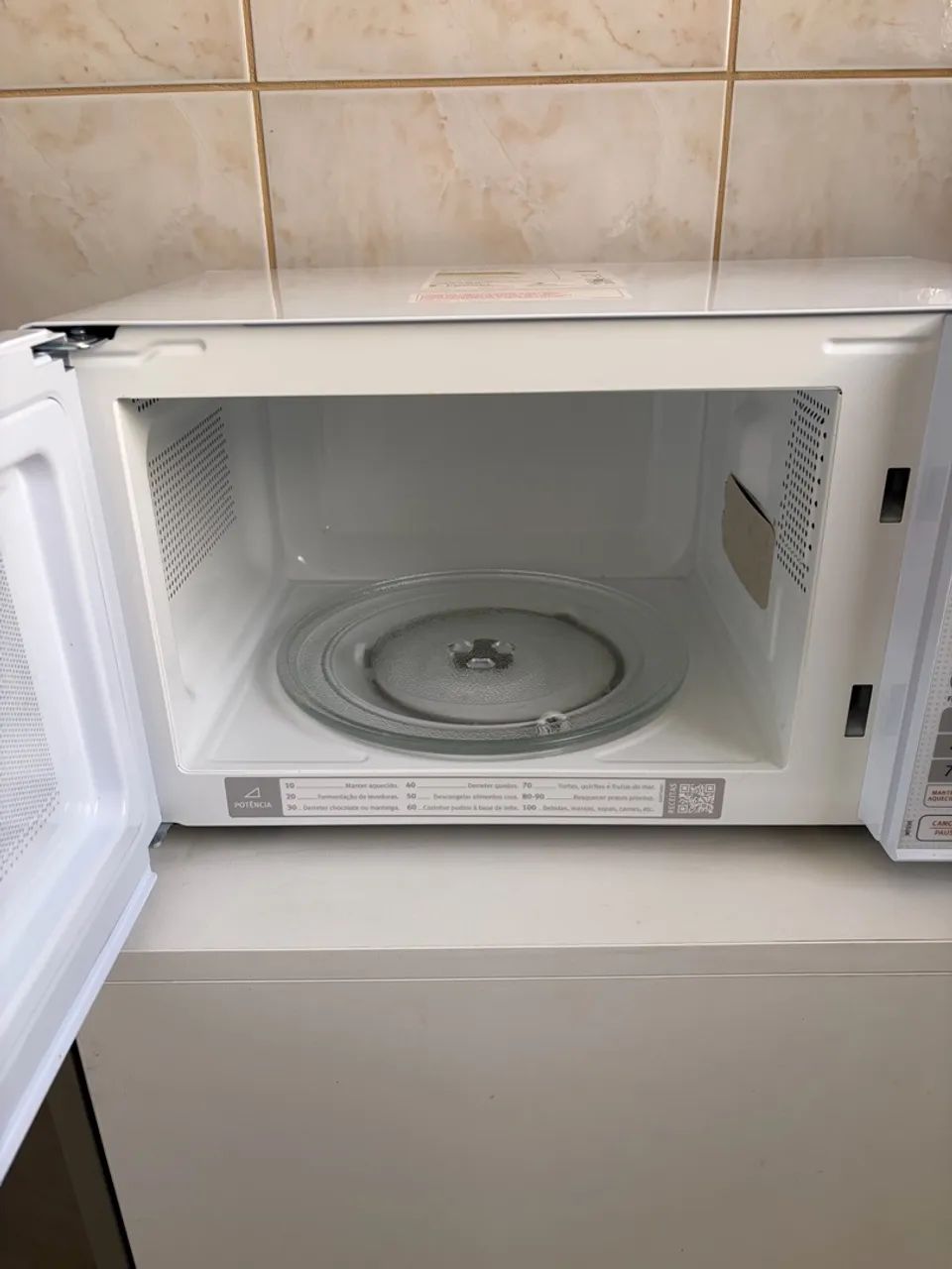 Microondas eletrolux - Foto 2