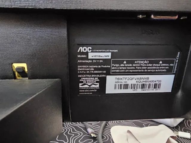 Monitor AOC 15.6" LED Usb / VGA (e1670Swu / e1670Swm)
