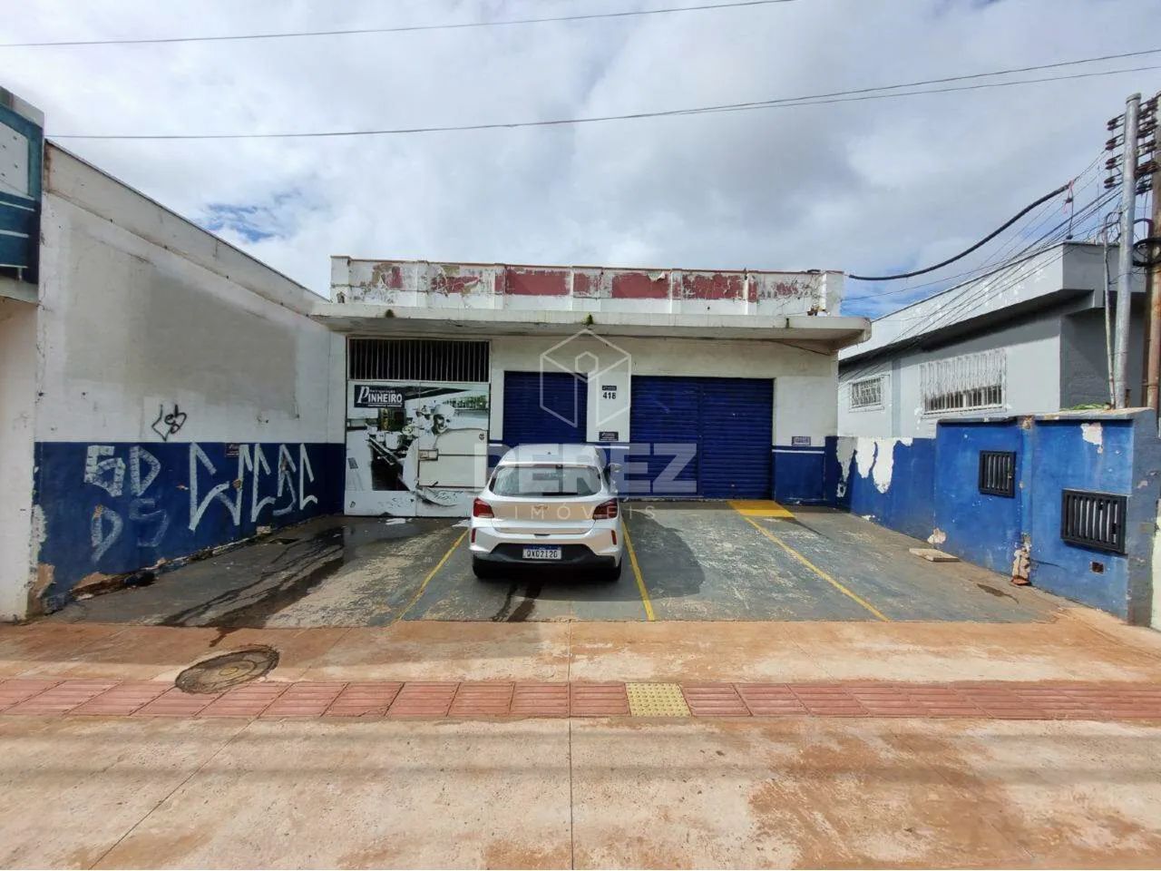 Imóvel Comercial no Bairro Amambai