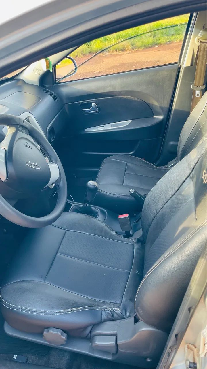 Chery Celer Hatch 1.5 16V Flex 5P 2013 - Foto 4