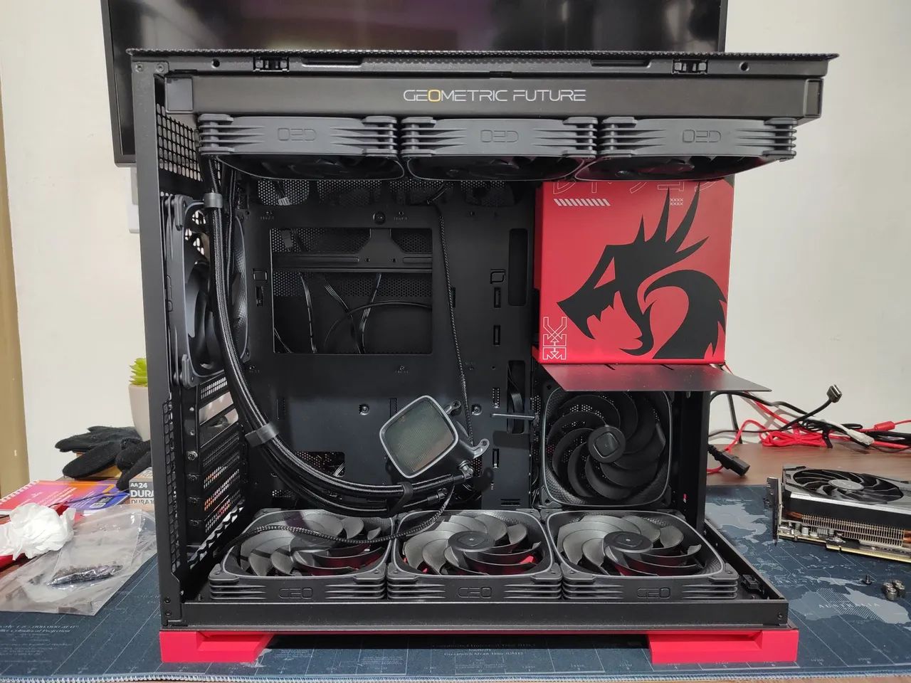 Gabinete High End Geometric Future Model 5 Redragon - Foto 3