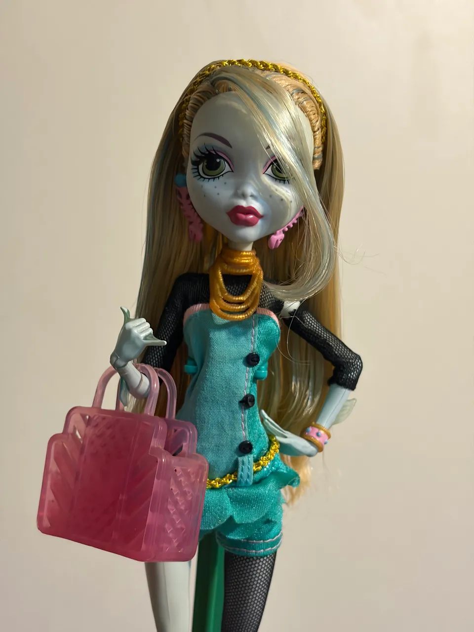 Lagoona blue schools out monster high