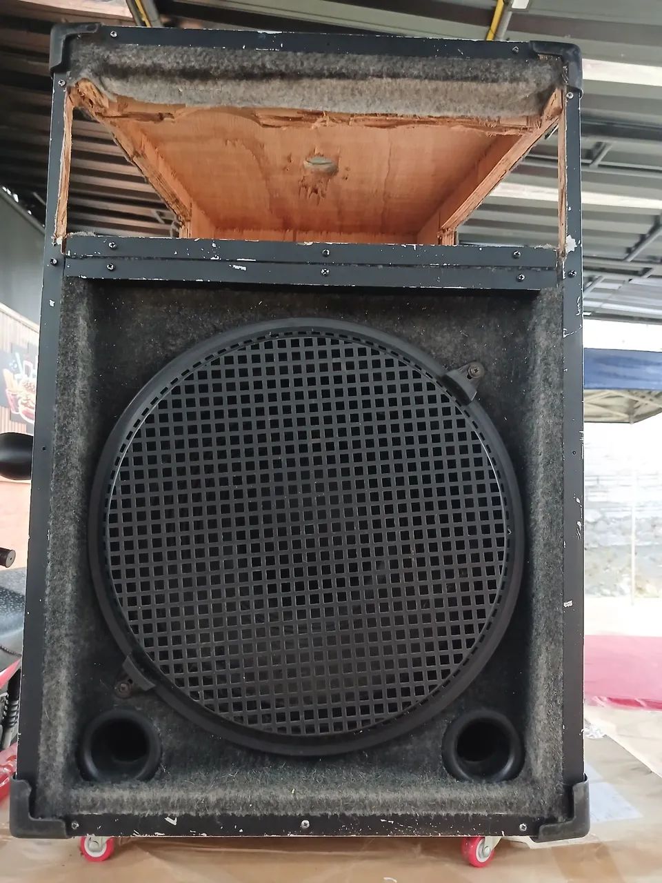 Vendo auto falante de 15 polegadas magnun extreme sound 500watts rms,   - Foto 2