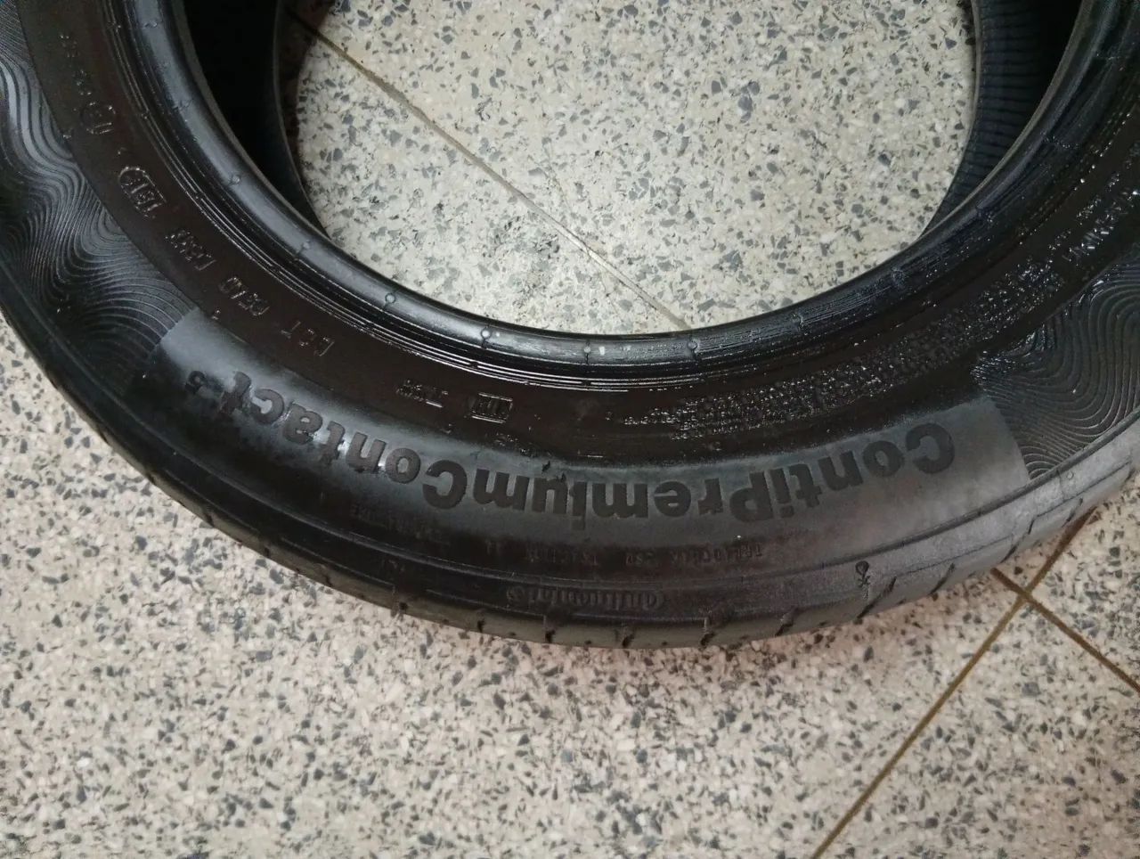 Kit 2 Pneus  185/65 R15 H  Usado - Foto 3