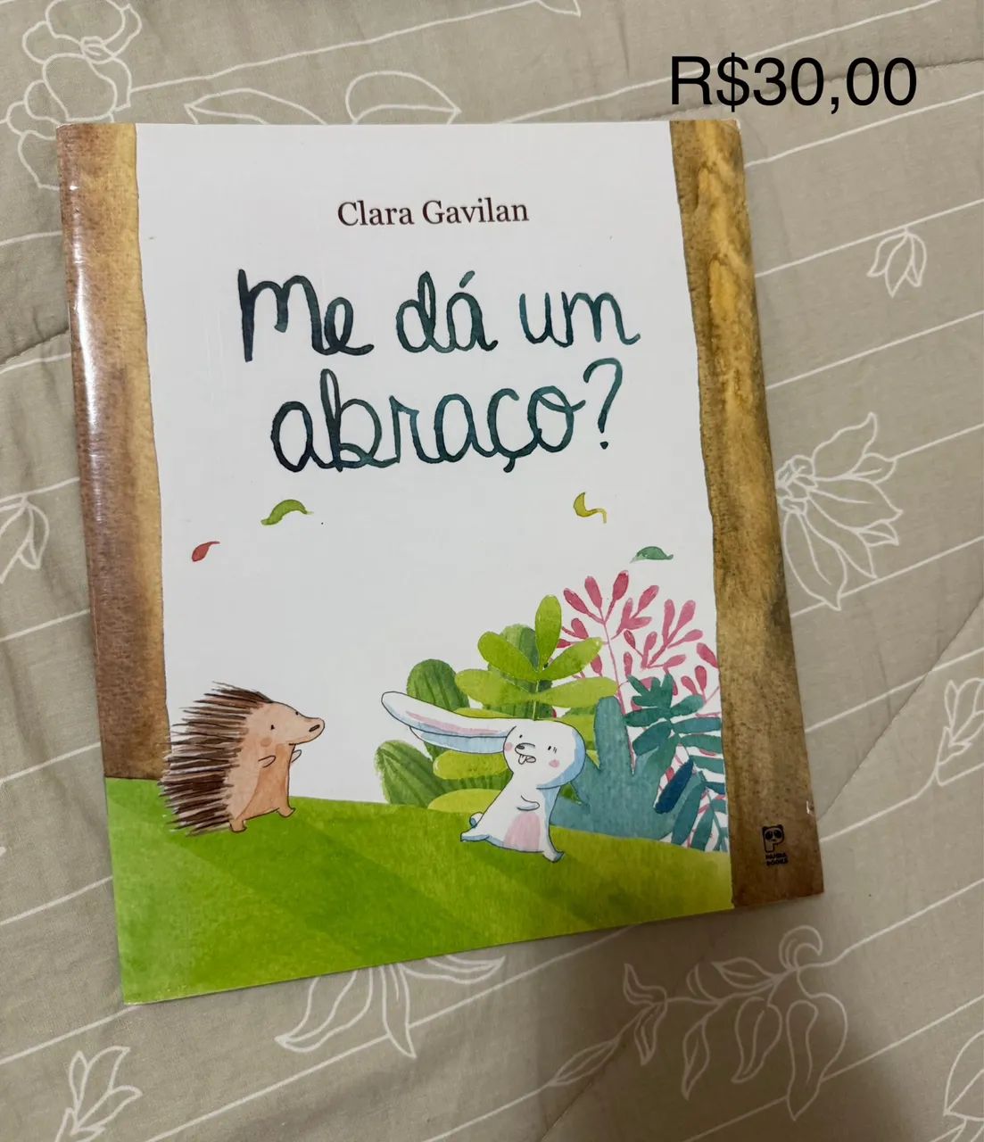 Livro ?Me da um abraço?