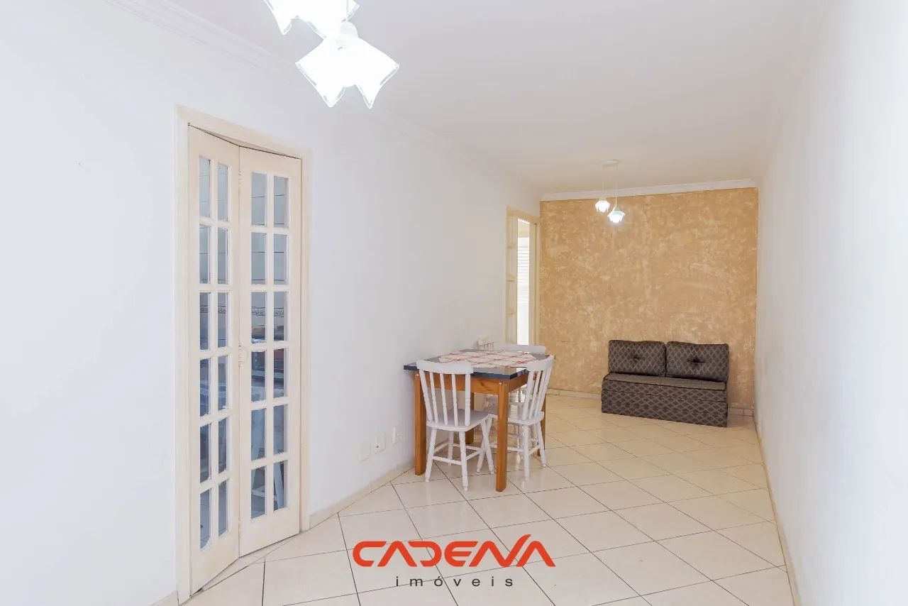 Apartamento com 3 quartos e 1 vaga à venda no Cabral