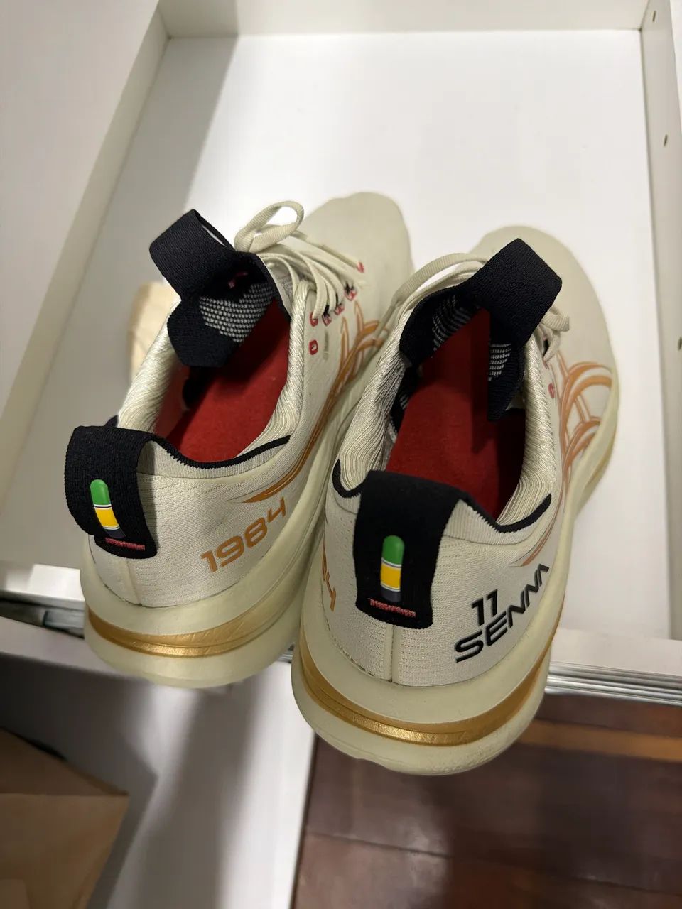 Tênis ASICS Senna 1984 Tamanho 45 - Foto 2