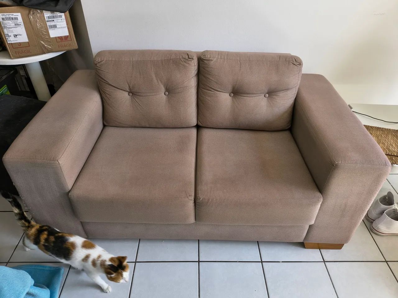 Vendo sofá de 2 lugares - Foto 3