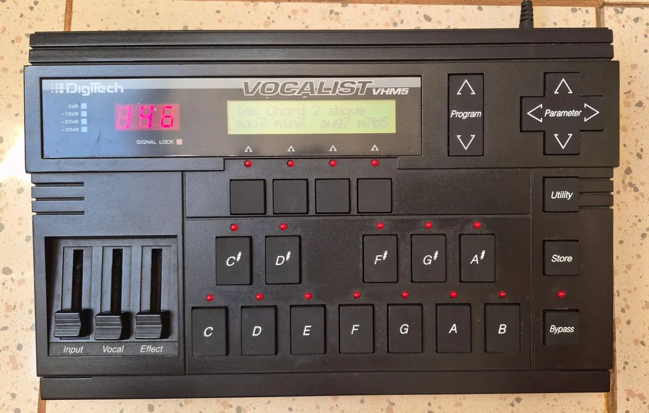 Processador de Harmonia Vocal DigiTech Vocalist VHM5 - Foto 2