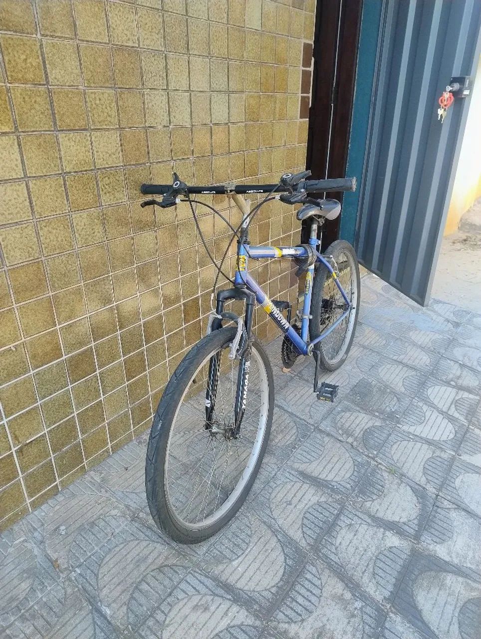 Bicicleta Sundown Aro 26 com suspensão - Foto 4
