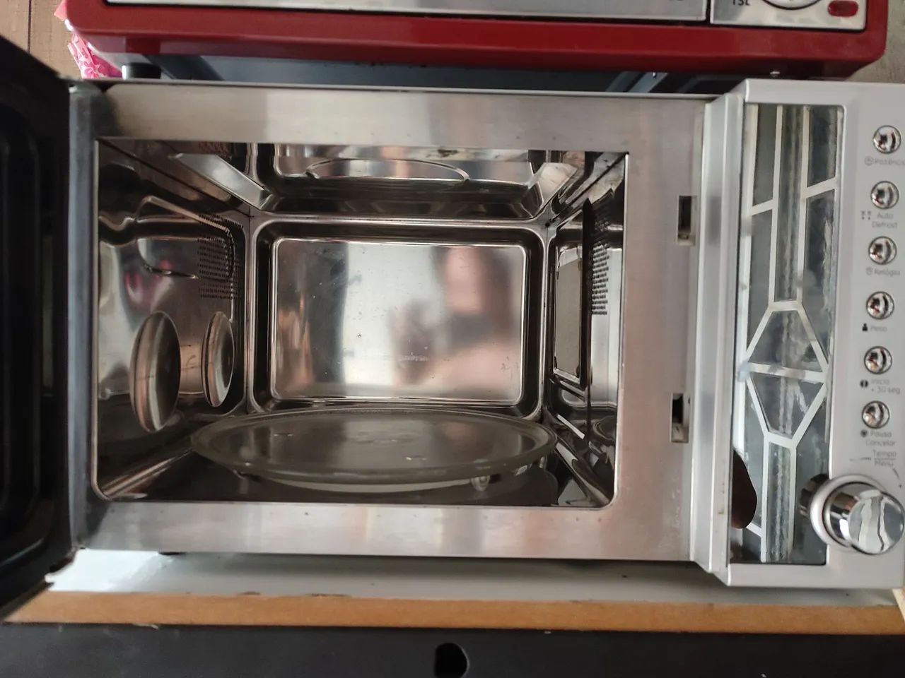Microondas GE 20 litros espelhado e inox. - Foto 2