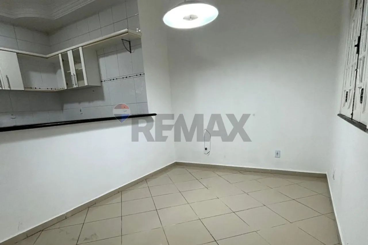 Casa com 5 quartos, banheira e área gourmet no centro de Teixeira - Foto 5