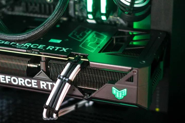 5700G - 64GB - RTX 4060Ti - Foto 4