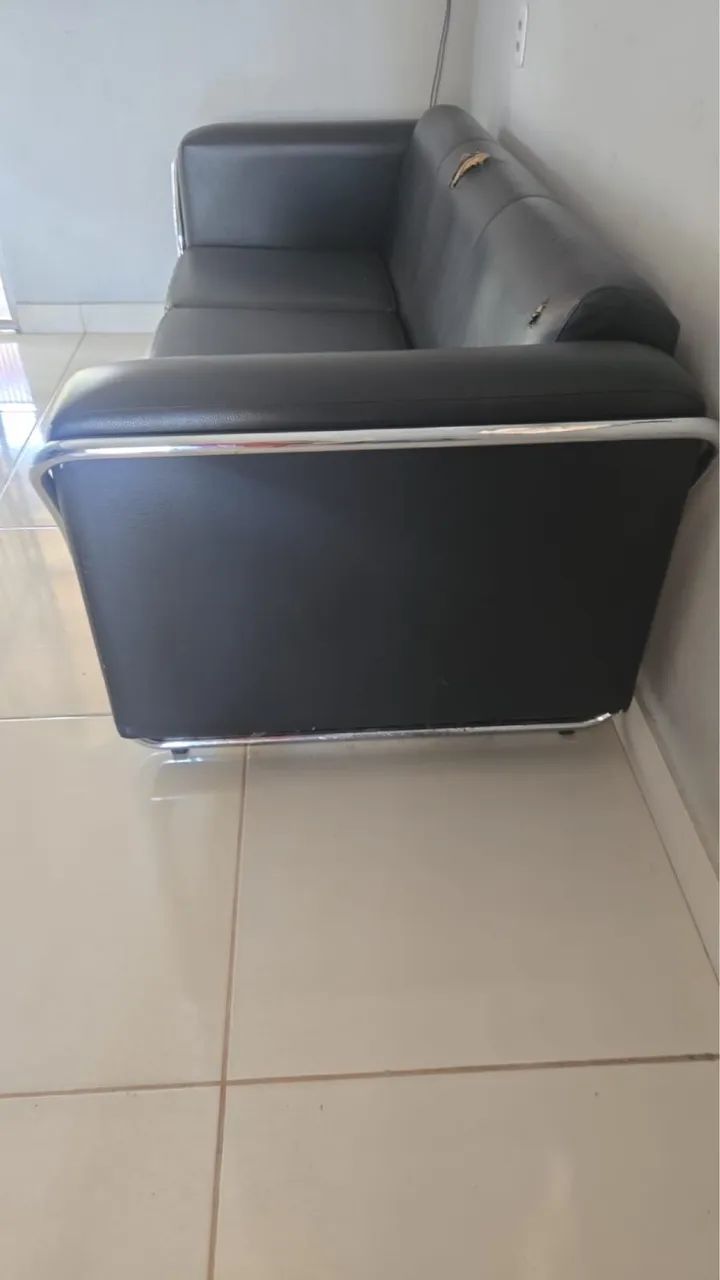 Sofá para escritório e para salão417563385004697600