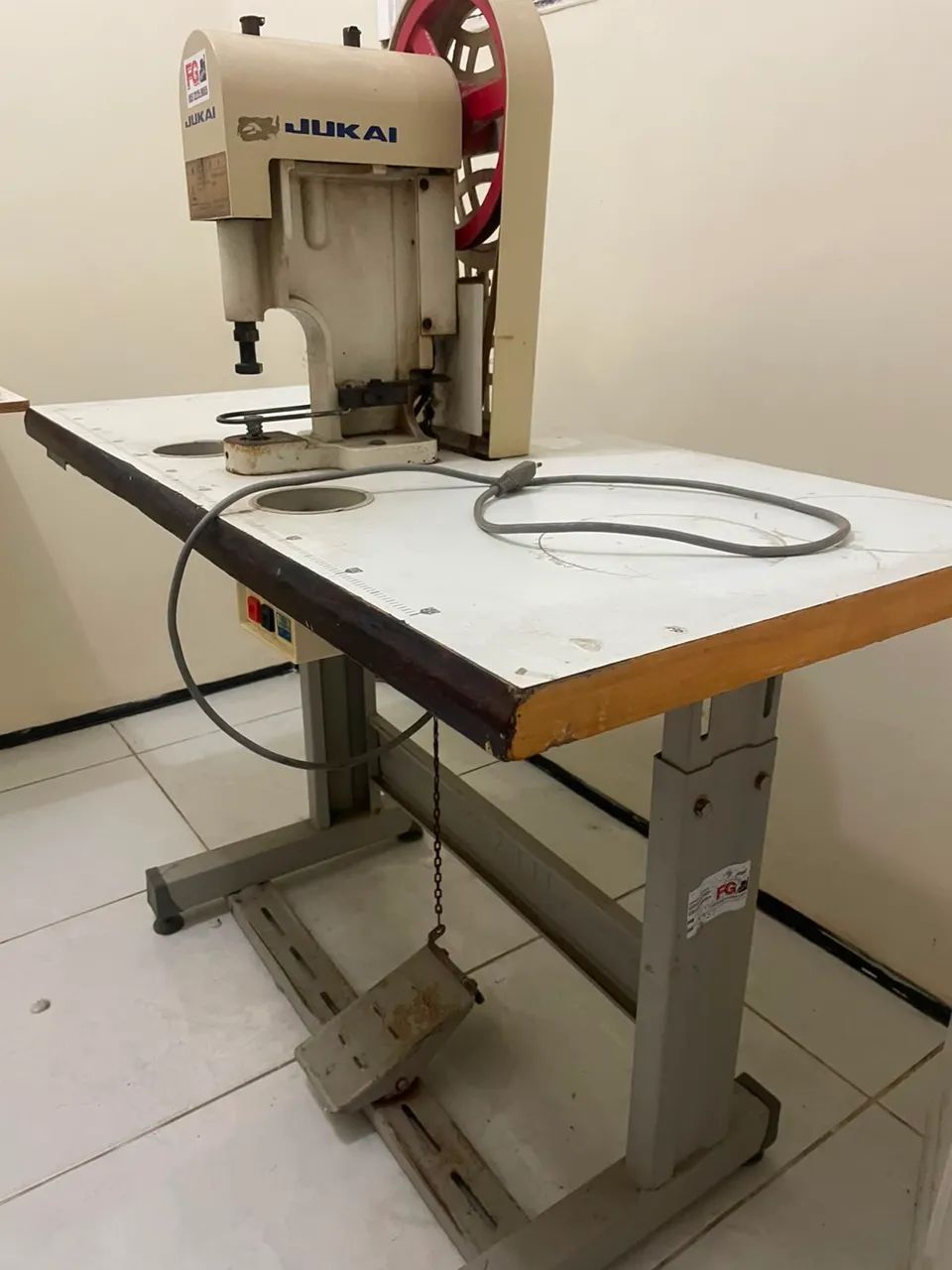 Máquina de ilhóis - Foto 3