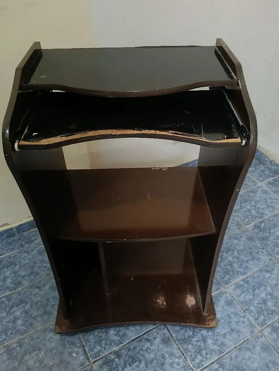 Mesinha de computador 