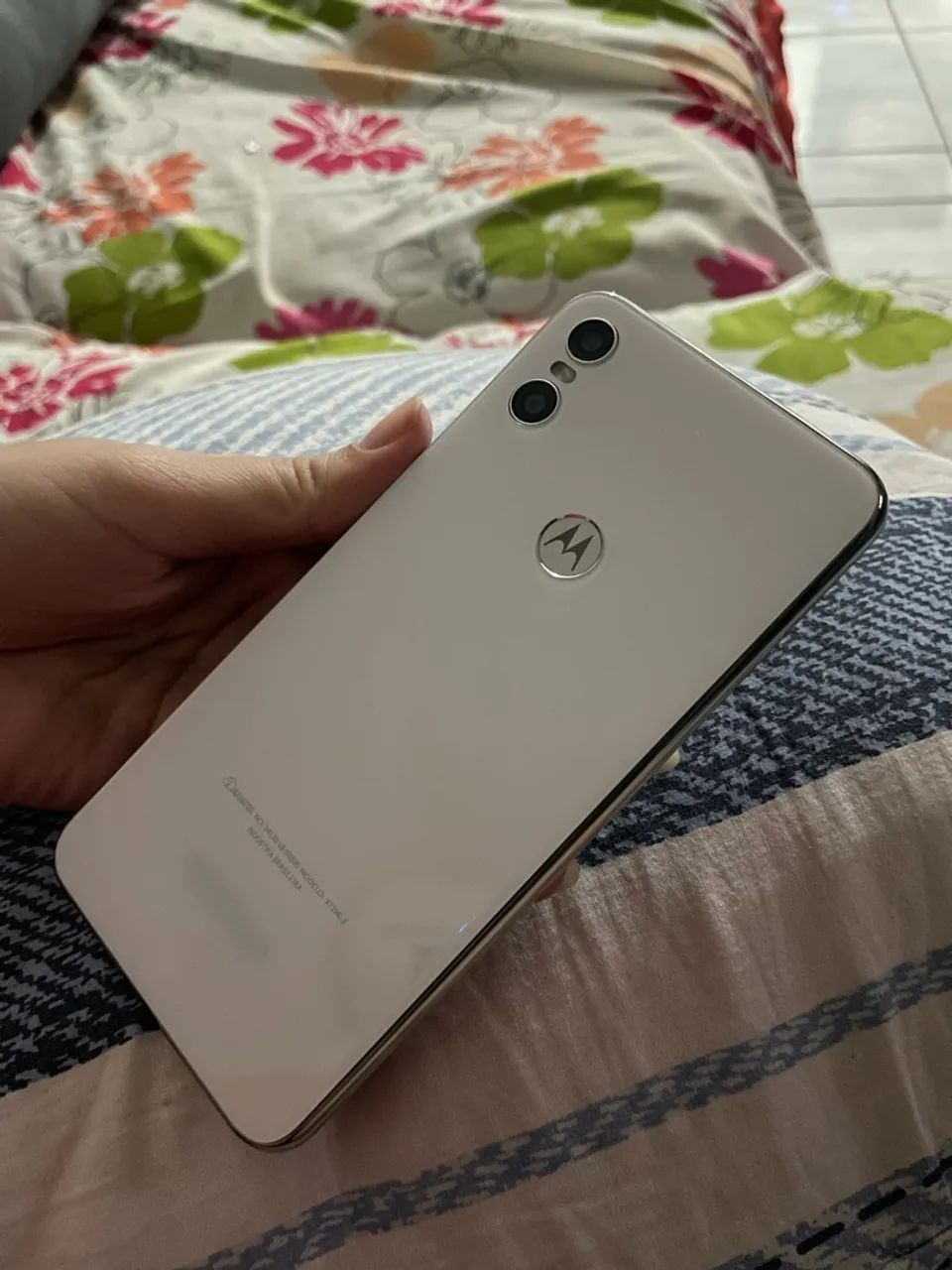 vendo motorola android one - branco  - Foto 3
