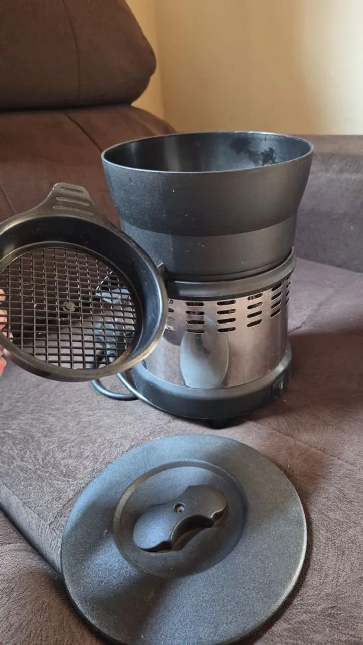 Máquina de lavar, guarda roupa e cama de solteiro de madeira  - Foto 4