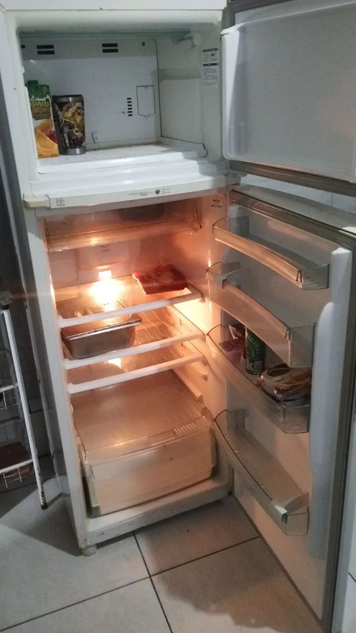 Geladeira Brastemp  - Foto 2