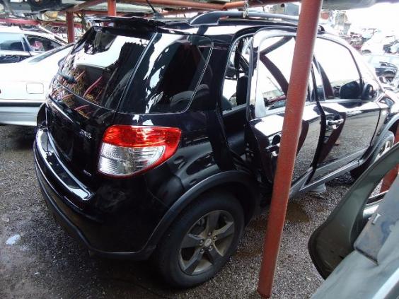 Peças usadas Suzuki SX4 4WD ano 2012 2.0 16V gasolina aut