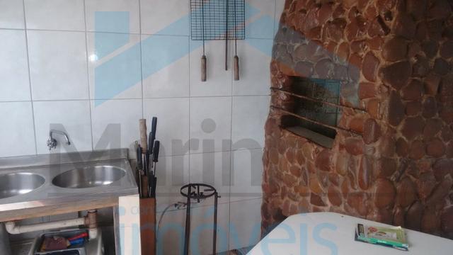 Confira, casa com laje, piscina, ampla em Rainhado Mar - Foto 8