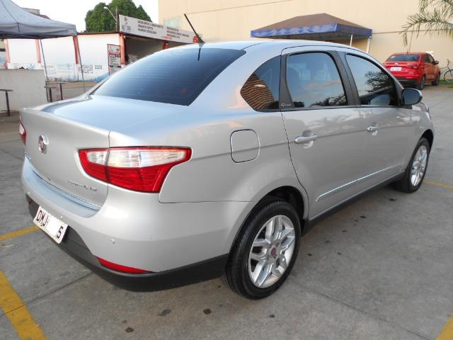 Fiat grand siena essence 1.6 flex 2012/2013 automatico completo novissimo - Foto 5