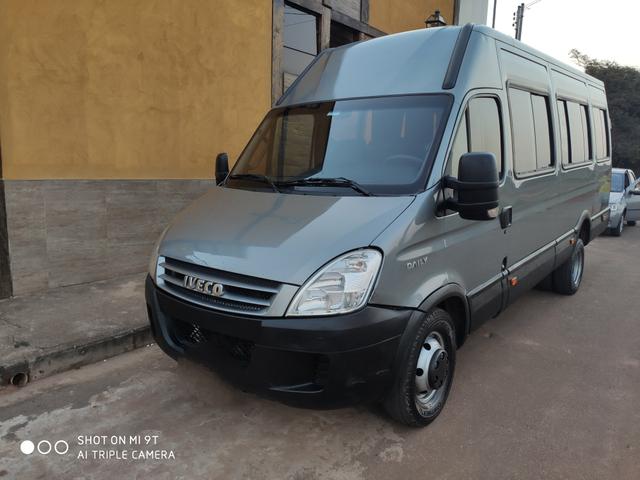 Iveco daily 2011 passageiro completa - Foto 4
