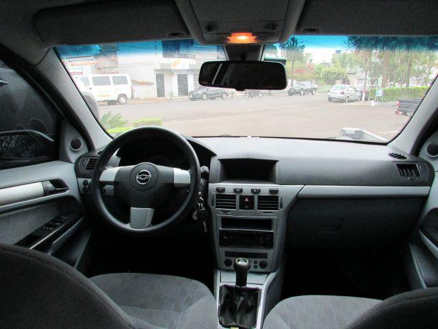 Vectra Sedan Elegance - Foto 9