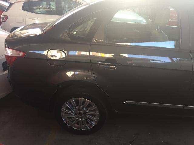 Grand siena essence 1.6 flex 2013 TOP de LINHA - Foto 15