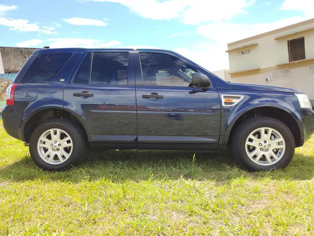Land Rover Freelander2 SE 4x4 Suv ótimo estado! Pneus novos! Lacrada sem detalhes! - Foto 4