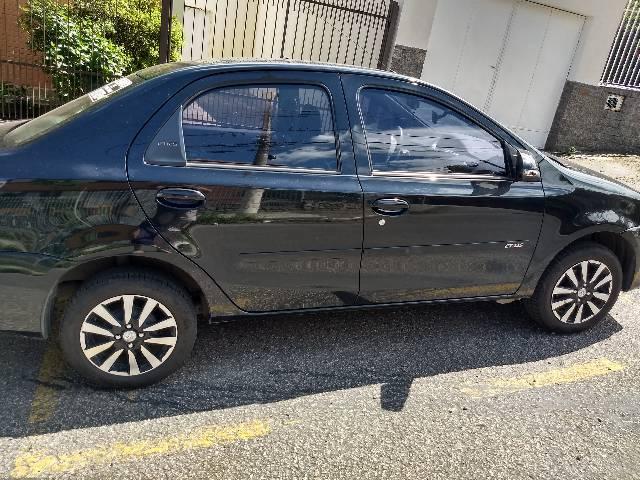 Etios sedan Platinum - Foto 6