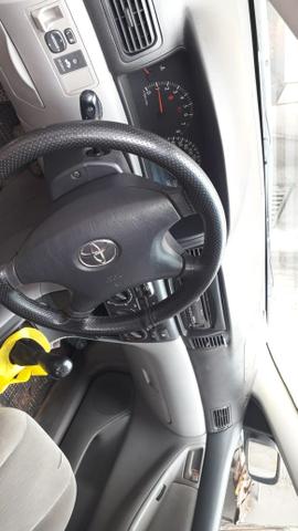 Vendo Corolla 2005 completo