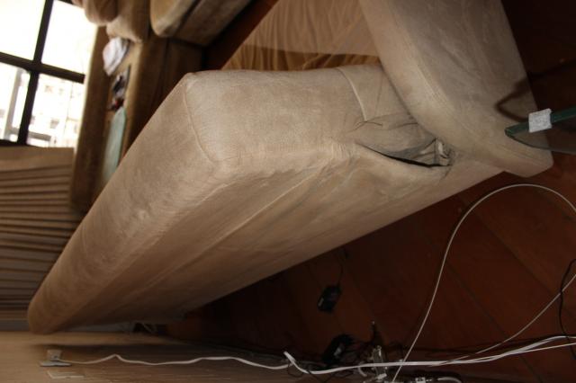 Sofá Cama em Tecido Bege 83cm x 206cm x 73cm - Foto 4