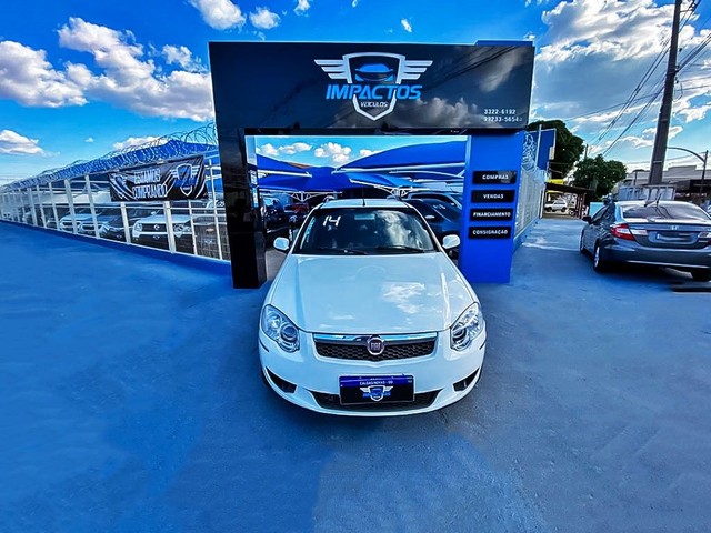 FIAT PALIO 1.4 WEEKEND ATTRACTIVE 2014