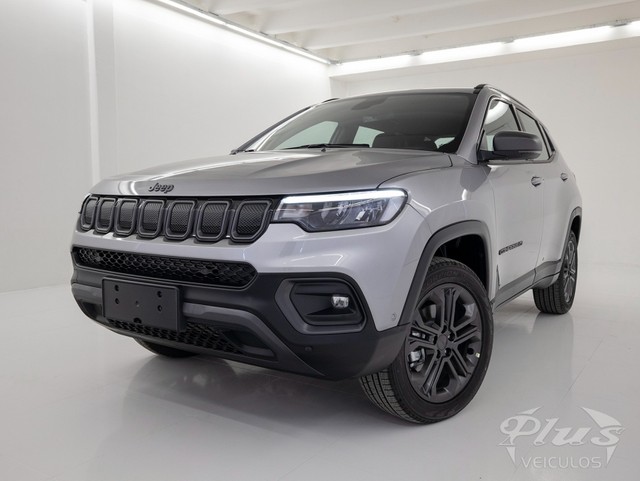 JEEP COMPASS 2.0 DIESEL LONGITUDE 80 ANOS 4P