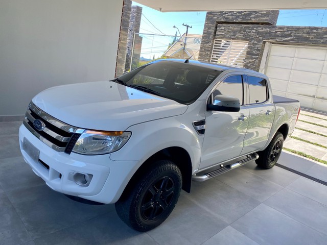 RANGER XLT 3.2 DIESEL AUTOM. 2015 ÚNICO DONO