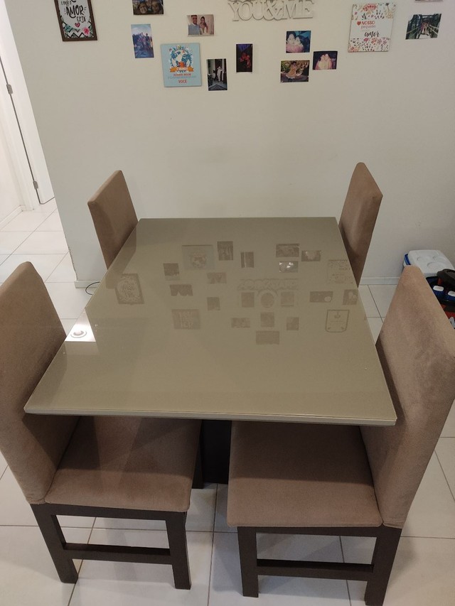 Mesa com 4 cadeiras - Foto 4