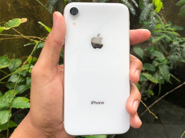 Iphone xr 64 gb Branco de Vitrine Novo Sem Marca de Uso