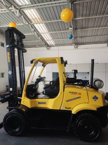  Empilhadeira Hyster H155 FT | 2011 | Torre Duplex - Foto 2