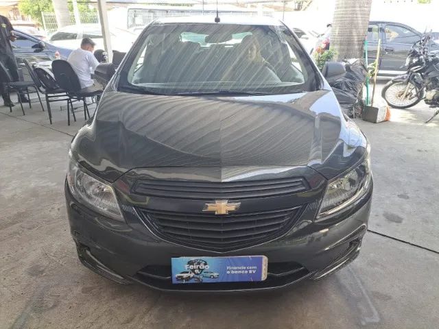 Onix 2018 35,900 financiado