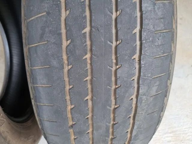 Pneus Bridgestone Dueler 265/60r18 - Foto 3