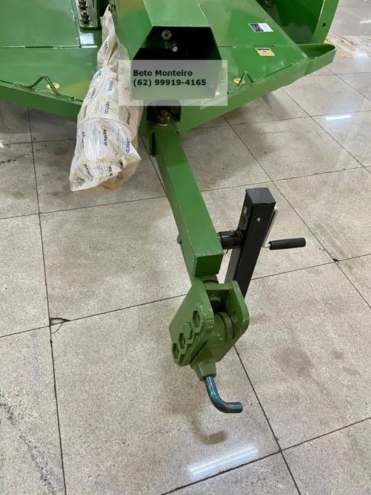 Roçadeira de Arrasto Cardan 1700 | Tatu | -Nova - Foto 3