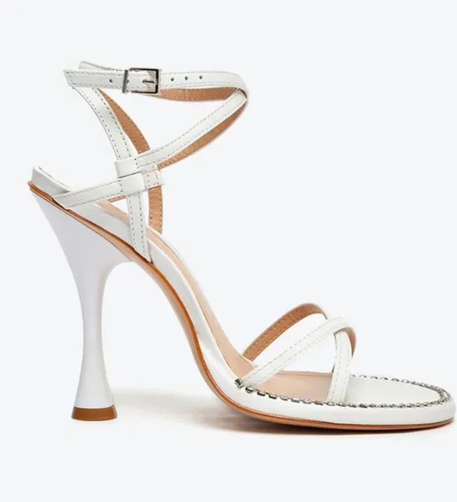 Sandália Schutz Branca - Tamanho 38 - Foto 2