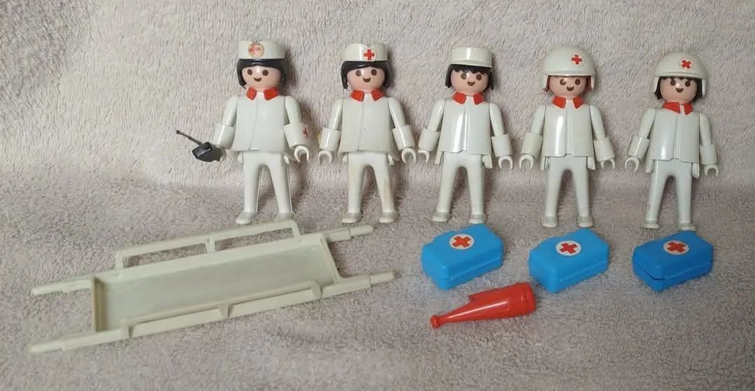 Kit Playmobil Trol Anos 70 Saúde  - Foto 3