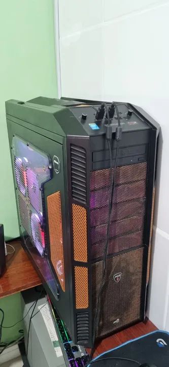 CPU Gamer muito boa completa gabinete - Foto 4
