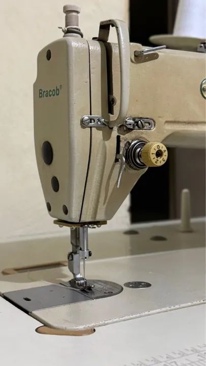 Máquina de Costura Reta Industrial  - Foto 3