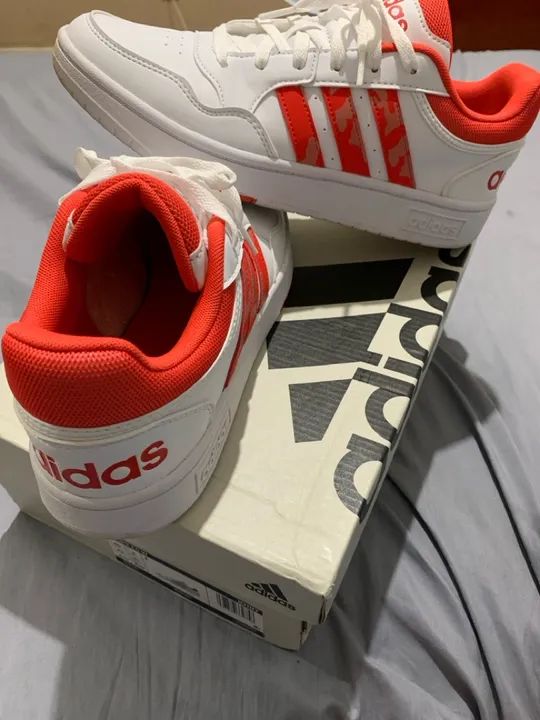Tênis Adidas - Branco e Vermelho - Tamanho 39 - Foto 3