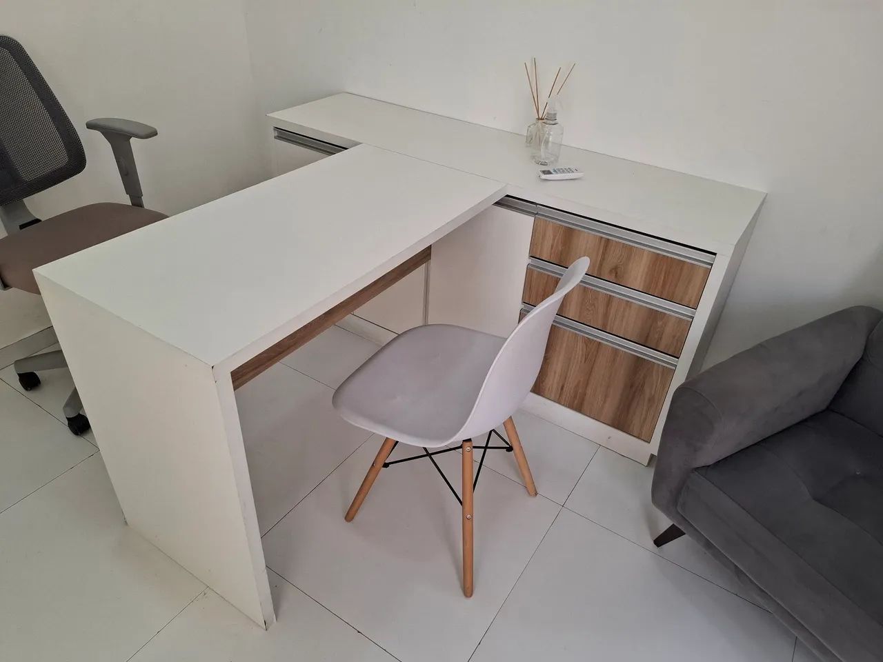 Mesa de Escritório Branca em L - Foto 2